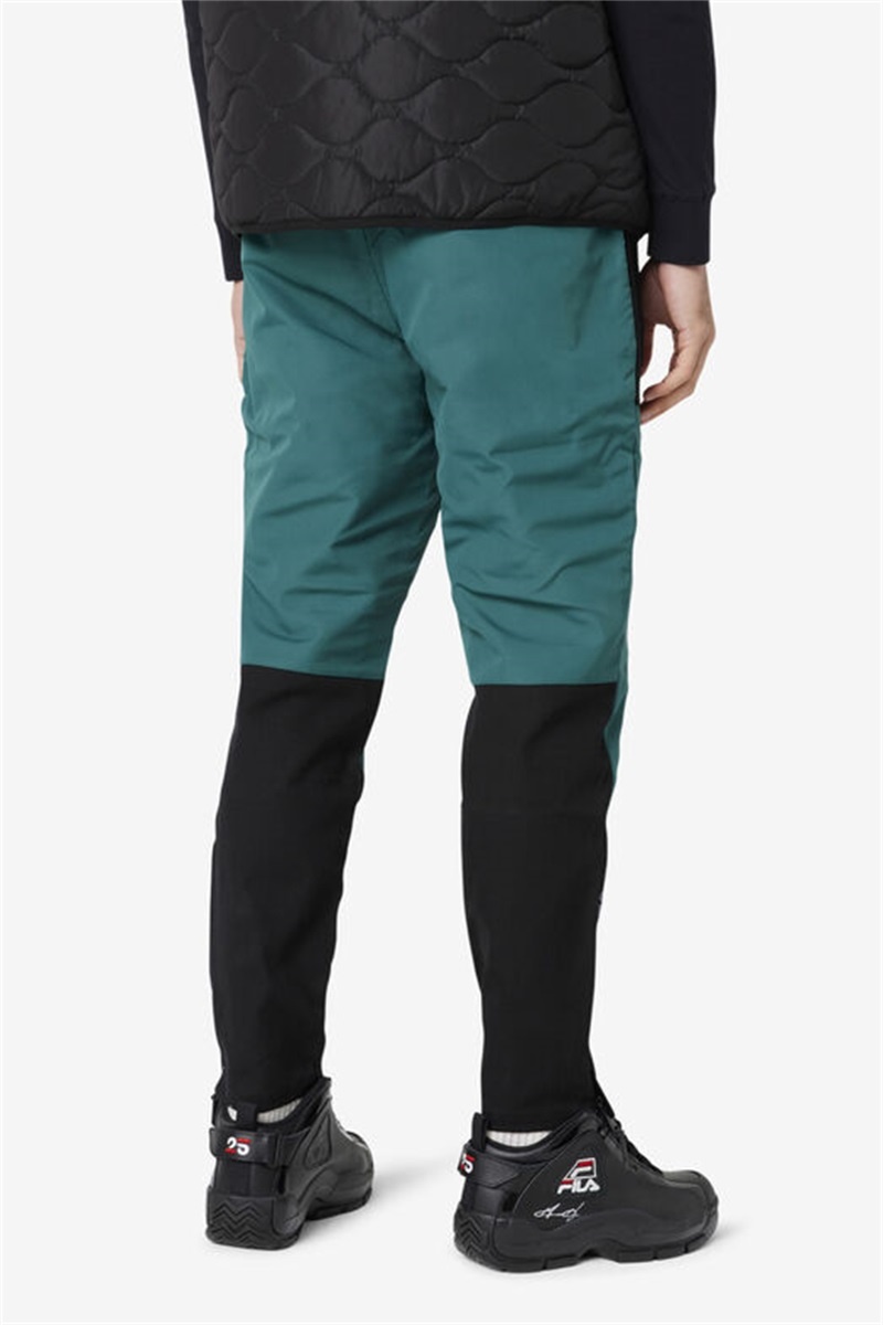 Black Men's Fila Amazon Cargo Pants | Saudi Arabia-419253