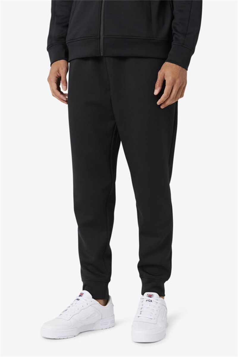 Black Men's Fila Himmat Joggers | Saudi Arabia-472613