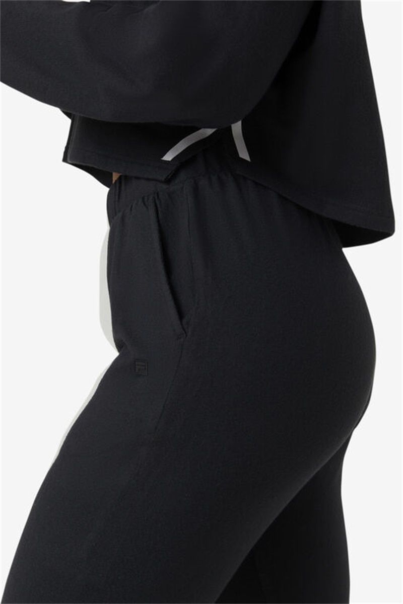 Black Women's Fila Fi-Lux Joggers | Saudi Arabia-261973