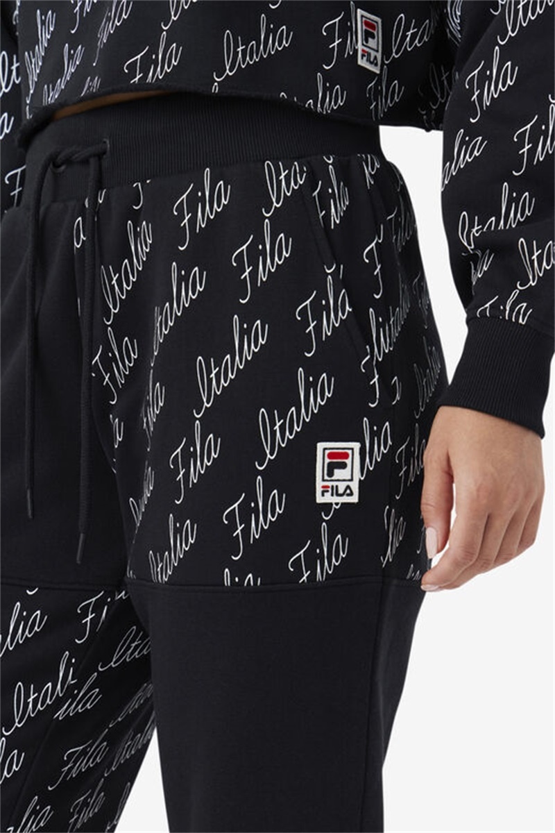 Black Women's Fila Gianna Joggers | Saudi Arabia-375428