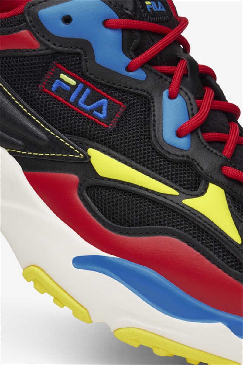 Black / Red / Blue Men's Fila Ray Tracer Apex Sneakers | Saudi Arabia-514673