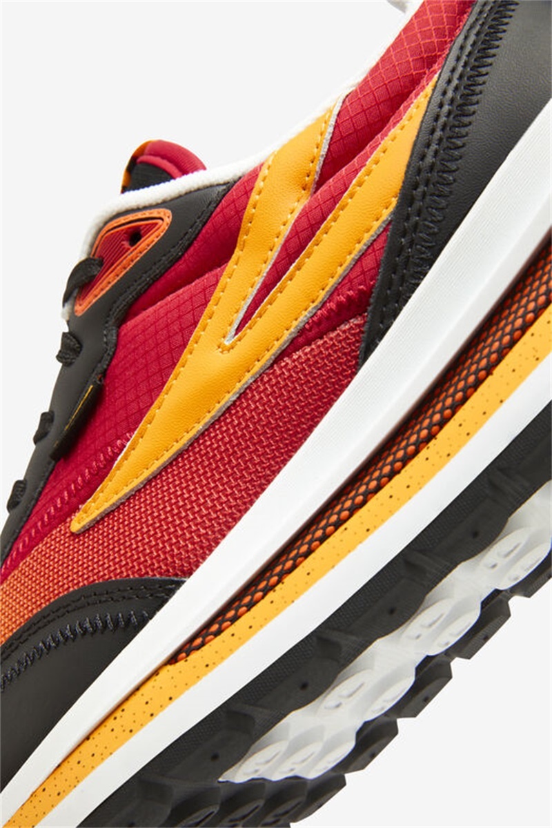 Black / Red / Gold Men's Fila Renno Shoes | Saudi Arabia-728901