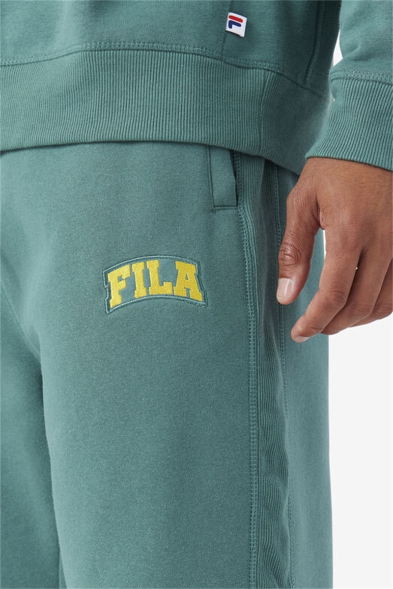 Blue Men's Fila Logan Shorts | Saudi Arabia-483901