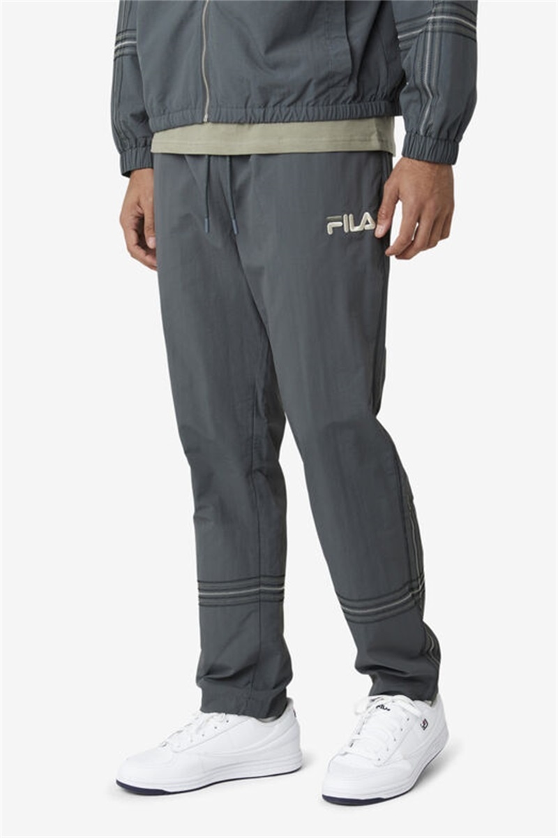Grey Men's Fila Nasir Wind Pants | Saudi Arabia-807354