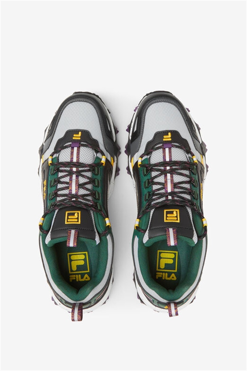 White Men's Fila Oakmont Tr Sneakers | Saudi Arabia-946501
