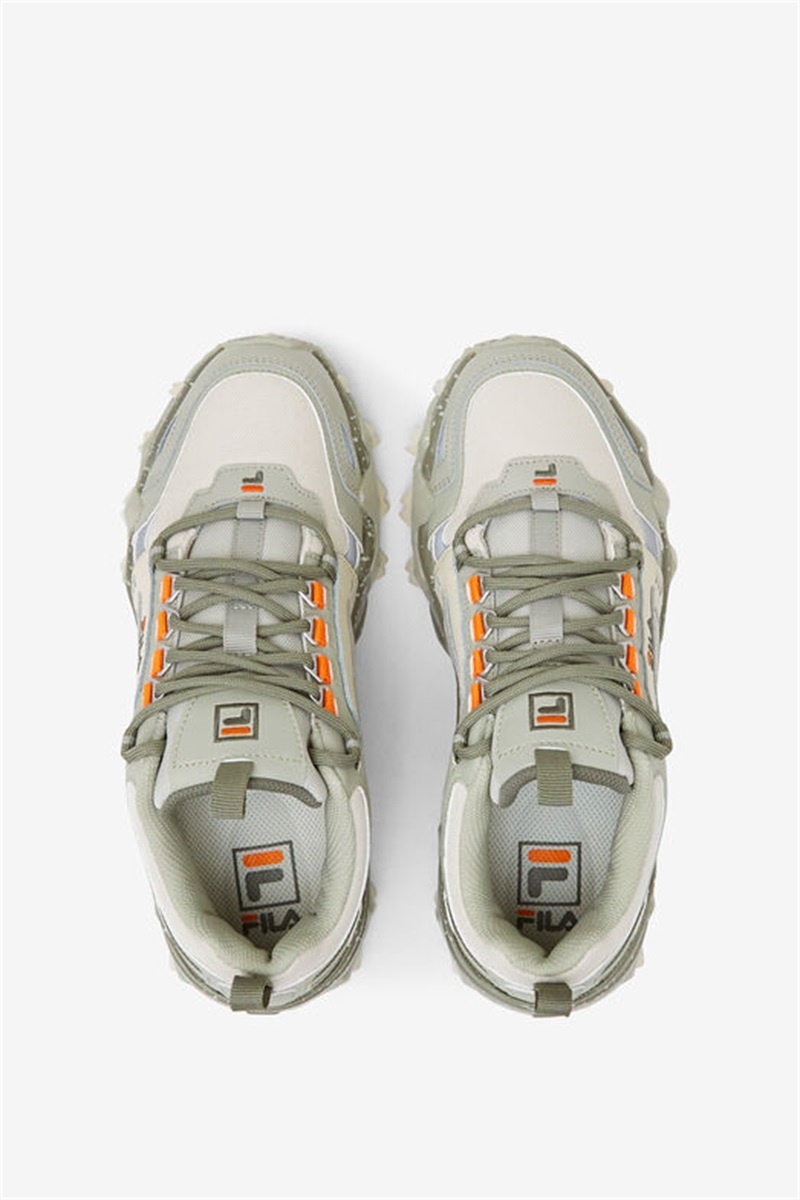 White Women's Fila Oakmont Tr Sneakers | Saudi Arabia-261398