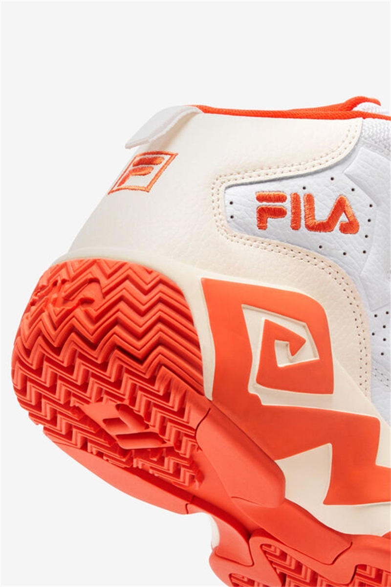 White / Red Women's Fila MB Sneakers | Saudi Arabia-814302